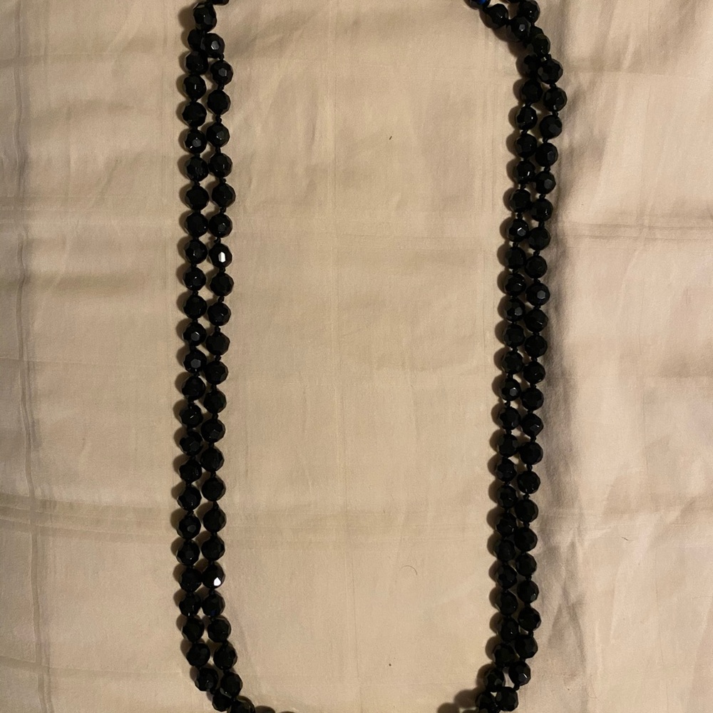 Black beaded long necklace and bracelet